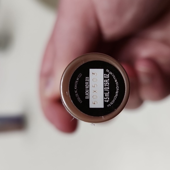 L'Oréal Voluminous Lash Paradise Mascara, .15 oz - Picture 3 of 6